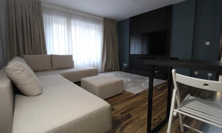 Calea Calarasilor - Piata Muncii - studio ultramodern-bloc mixt