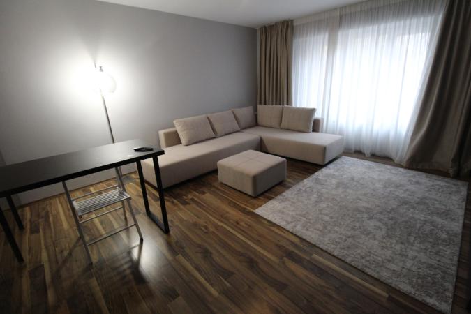 Calea Calarasilor - Piata Muncii - studio ultramodern-bloc mixt