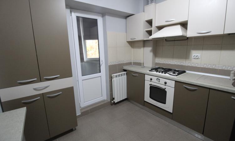 Calea Calarasilor - Piata Muncii - studio ultramodern-bloc mixt