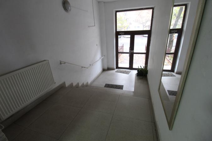 Calea Calarasilor - Piata Muncii - studio ultramodern-bloc mixt