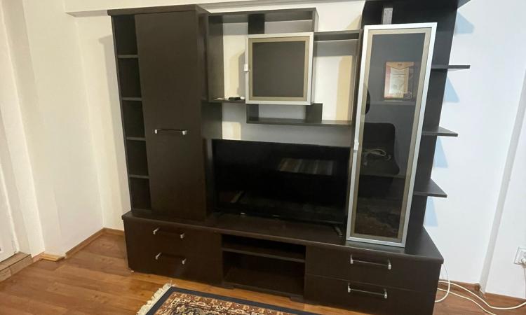 3 Camere - Tei - Teiul Doamnei - Constructii - Parc