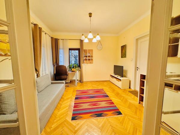Studio - Premium - Boem - Ultracentral - Romana - ASE