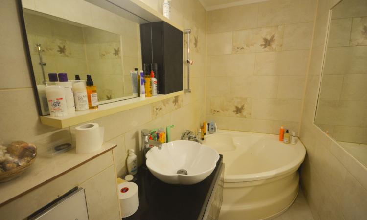 Unirii - Piata Alba Iulia - Decebal - 3 camere renovat - SUT 103MP