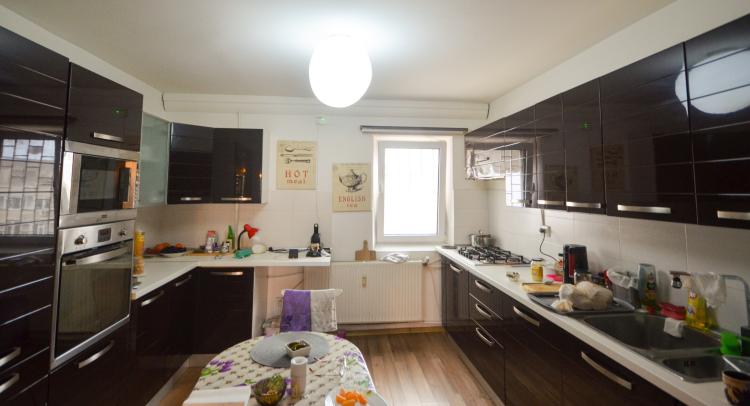 Unirii - Piata Alba Iulia - Decebal - 3 camere renovat - SUT 103MP