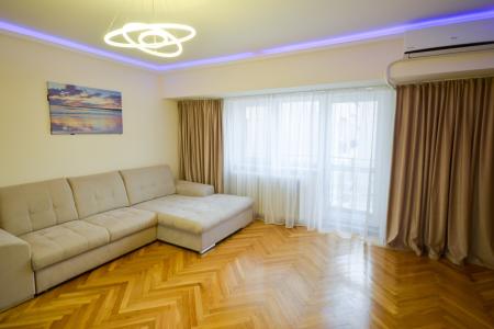 Unirii - Fantani - Mitopolie - 3 camere renovat, mobilat, utilat - SUT 83MP