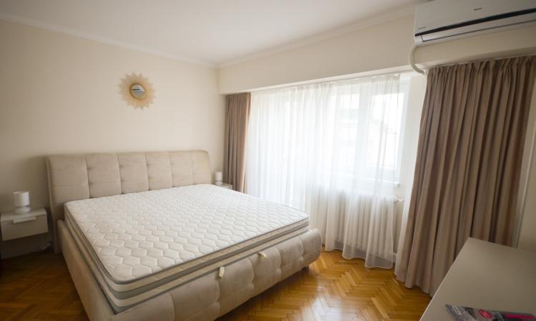 Unirii - Fantani - Mitopolie - 3 camere renovat, mobilat, utilat - SUT 83MP