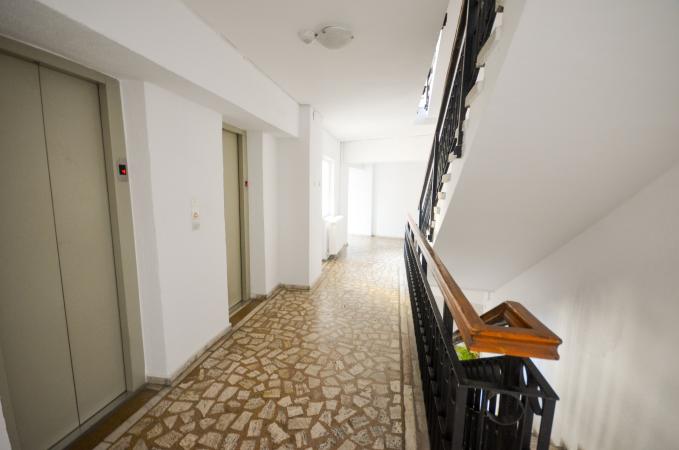 Unirii - Fantani - Mitopolie - 3 camere renovat, mobilat, utilat - SUT 83MP