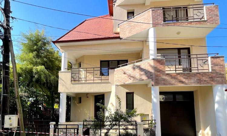Inchiriere vila - Aviatiei, str. Maguricea