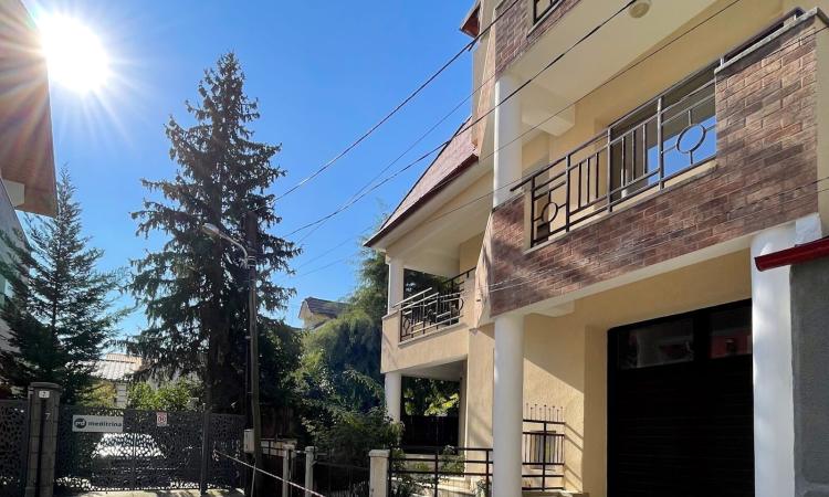 Inchiriere vila - Aviatiei, str. Maguricea