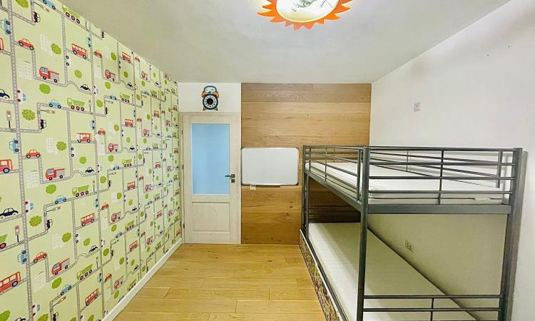 3 Camere - Nicolae Grigorescu -Basarabia - Renovat - Diham