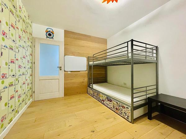 3 Camere - Nicolae Grigorescu -Basarabia - Renovat - Diham
