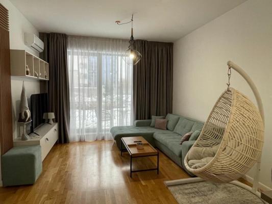 2 Camere - Terasa - Luxuria - 1 Mai - Expozitiei
