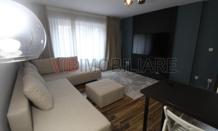 Calea Calarasilor-metrou Piata Muncii-studio superb-prima inchiriere