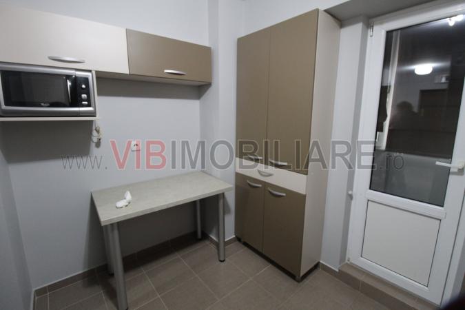Calea Calarasilor-metrou Piata Muncii-studio superb-prima inchiriere