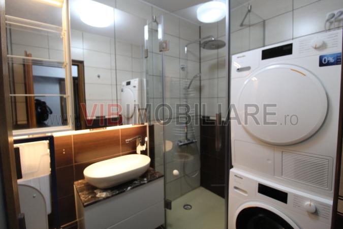 Calea Calarasilor-metrou Piata Muncii-studio superb-prima inchiriere