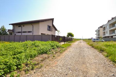 Teren intravilan de vânzare în Băneasa – Drumul Muntele Găina