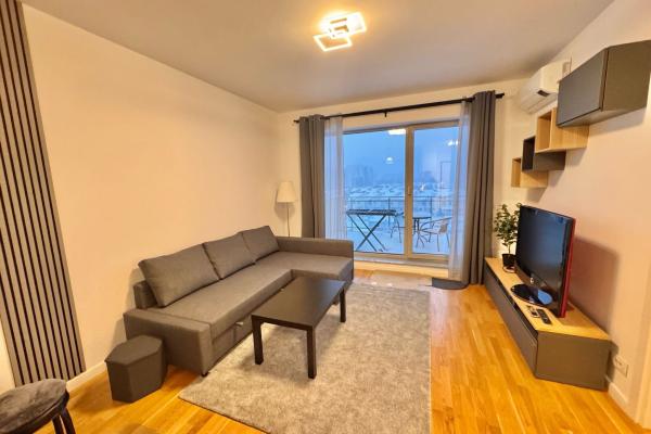 2 Camere - Luxuria - Domenii - Expozitiei