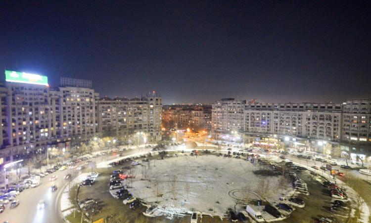 Unirii - Piata Alba Iulia - Garsoniera - SUT 39MP - nemobilata