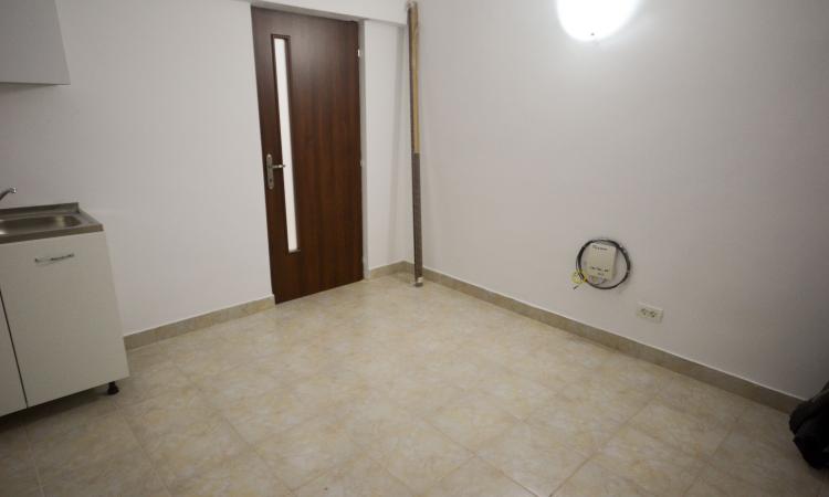 Unirii - Piata Alba Iulia - Garsoniera - SUT 39MP - renovata