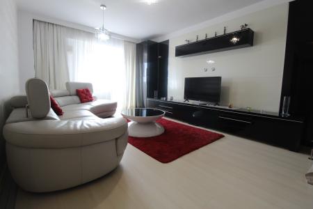 Calea Calarasilor-complet renovat-loc de parcare
