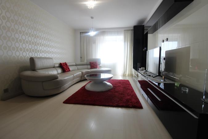 Calea Calarasilor-complet renovat-loc de parcare