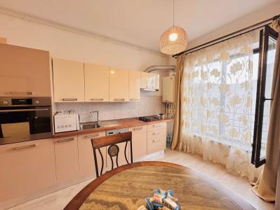 Bloc Nou - Decebal - Alba Iulia - 3 Camere - Parcare - Metrou