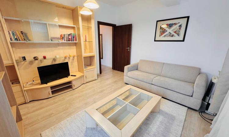 Bloc Nou - Decebal - Alba Iulia - 3 Camere - Parcare - Metrou