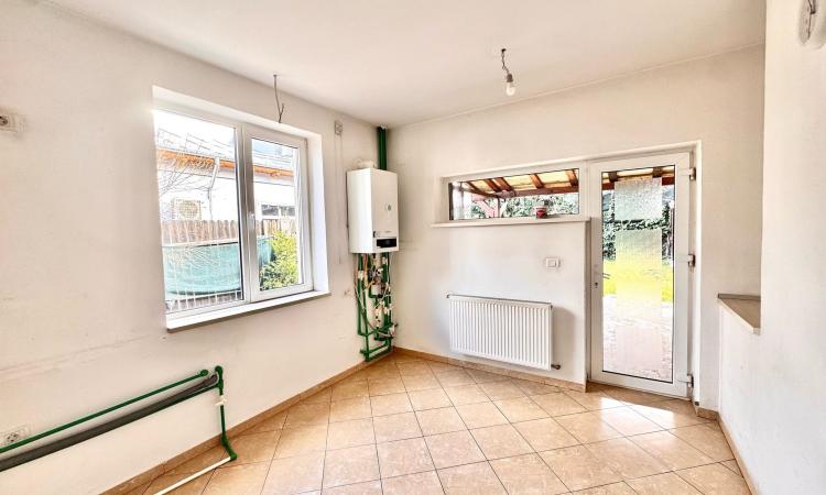 Casa - Firma - Birouri - Rond Alba Iulia- Calea Calarasi -