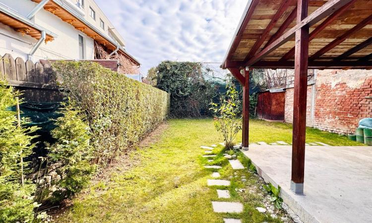 Casa - Firma - Birouri - Rond Alba Iulia- Calea Calarasi -