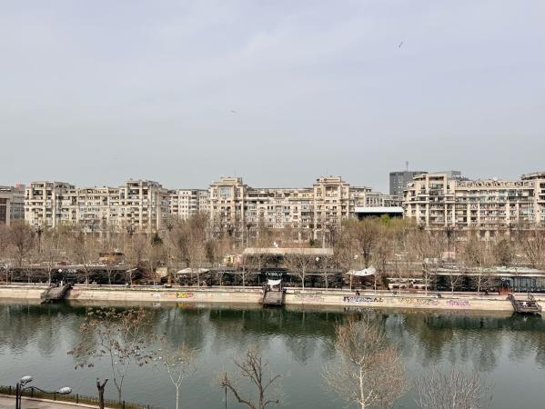 Unirii - Ultracentral - Bibloteca Nationala - Vedere Splai - Metrou