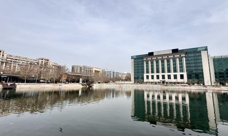 Unirii - Ultracentral - Bibloteca Nationala - Vedere Splai - Metrou