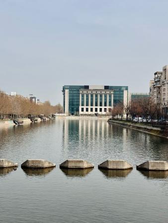 Unirii - Ultracentral - Bibloteca Nationala - Vedere Splai - Metrou