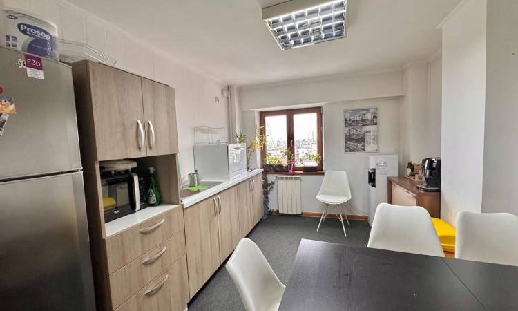 4 Camere - Rond Alba Iulia - Unirii - Muncii - Piata Alba Iulia