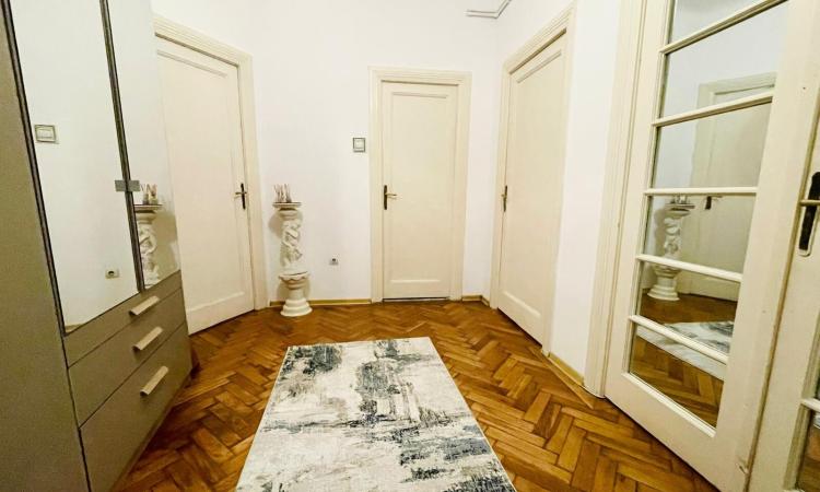 3 Camere - Casa Poporului - Unirii - Regina Maria - Loc Parcare