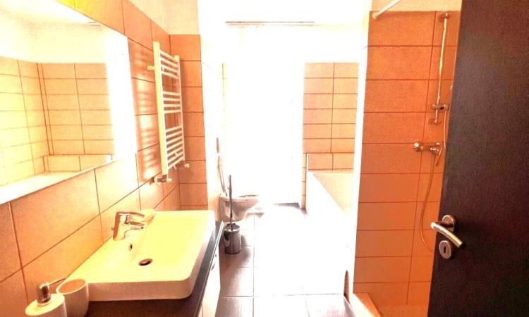 Otopeni, strada Polona - apartament de inchiriat, mobilat si utilat, liber