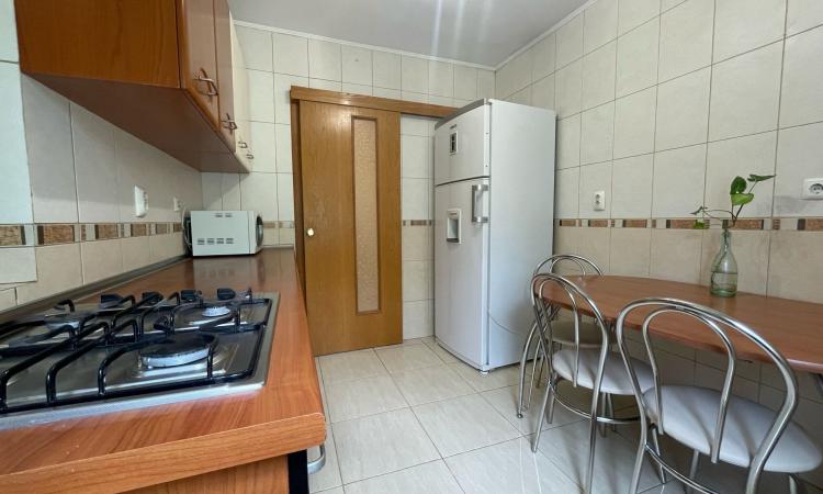 3 Camere - Calea Calarasilor - Decebal - Muncii
