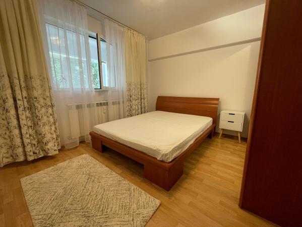 3 Camere - Calea Calarasilor - Decebal - Muncii