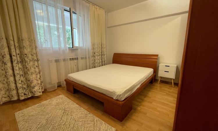 3 Camere - Calea Calarasilor - Decebal - Muncii