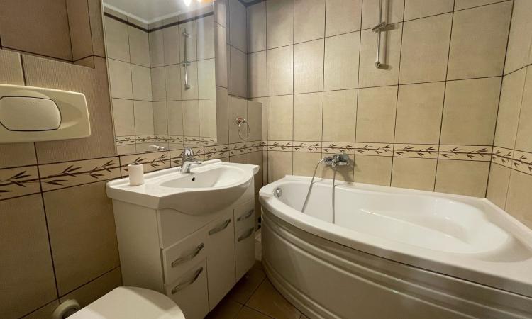 3 Camere - Calea Calarasilor - Decebal - Muncii
