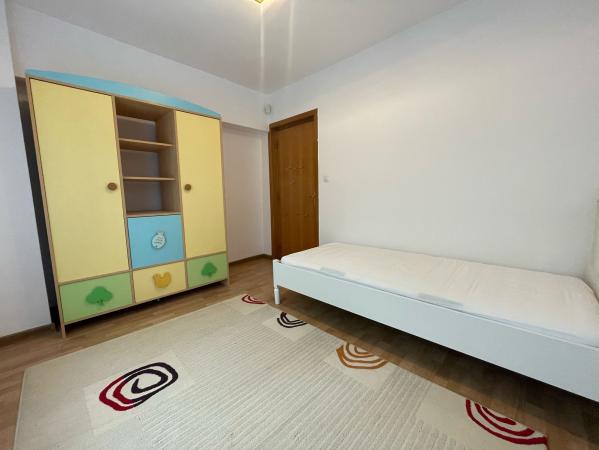 3 Camere - Calea Calarasilor - Decebal - Muncii