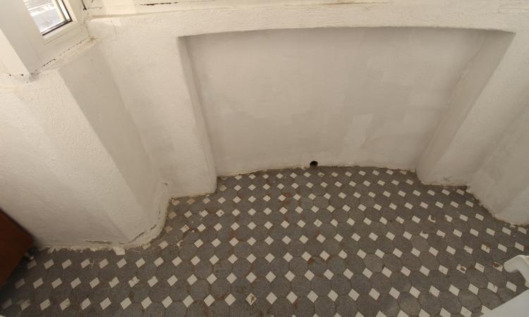 Decebal - Piata Alba Iulia - 2 balcoane -63 mp -metrou Piata Muncii