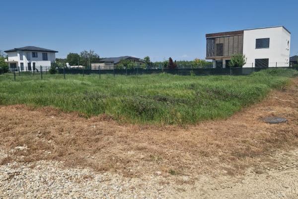 Teren superb 554m2 EDEN FOREST GULIA constructie imediata