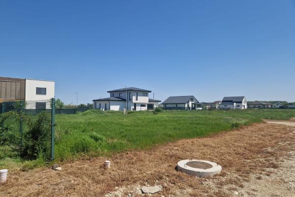 Teren superb 554m2 EDEN FOREST GULIA constructie imediata