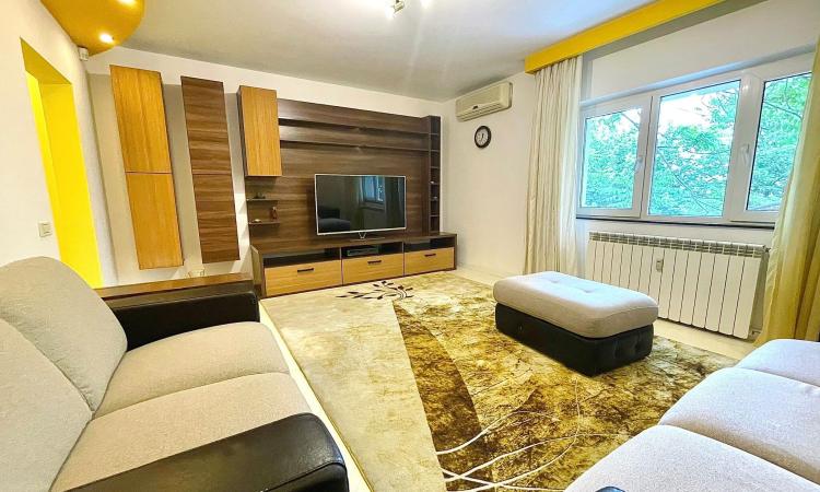3 Camere - Bd Decebal - Alba Iulia- Piata Muncii