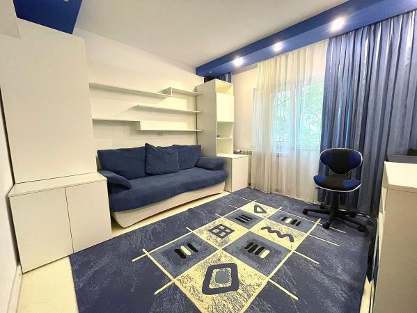 3 Camere - Bd Decebal - Alba Iulia- Piata Muncii