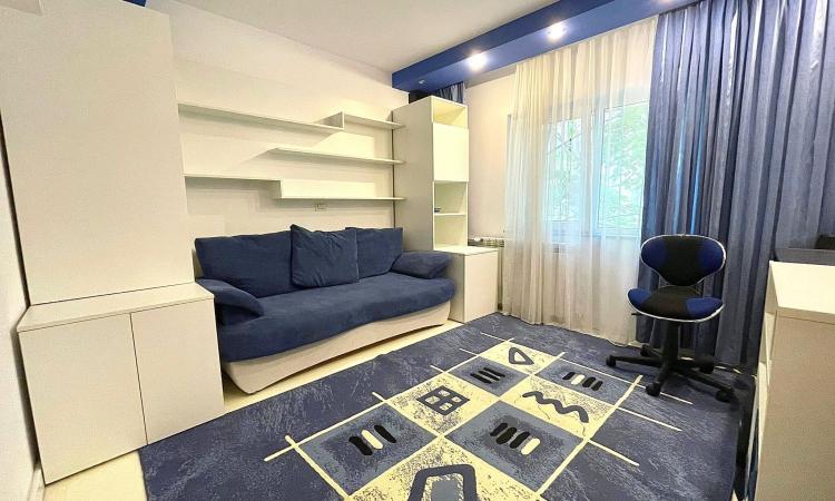 3 Camere - Bd Decebal - Alba Iulia- Piata Muncii