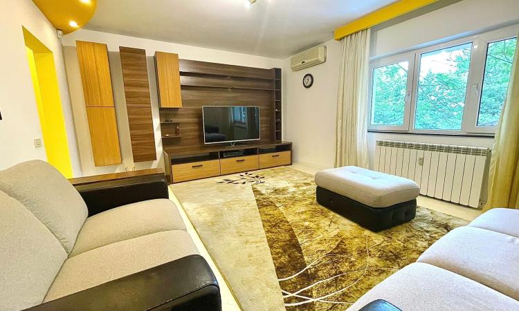 3 Camere - Bd Decebal - Alba Iulia- Piata Muncii