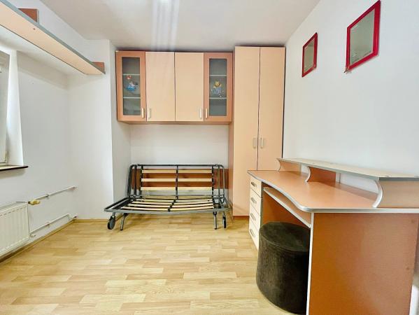 3 Camere - Calea Calarasi - Decebal - Piata Muncii - Metrou