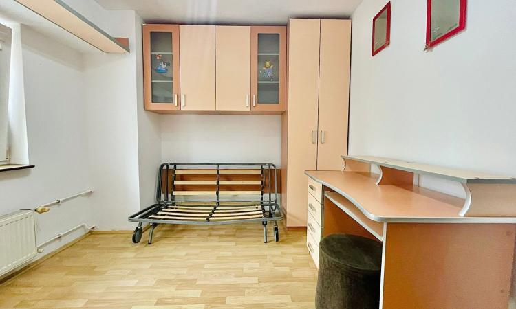3 Camere - Calea Calarasi - Decebal - Piata Muncii - Metrou