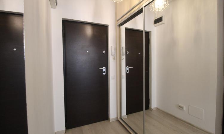 Calea Calarasilor - bloc nou - 2 gr. sanitare - centrala proprie